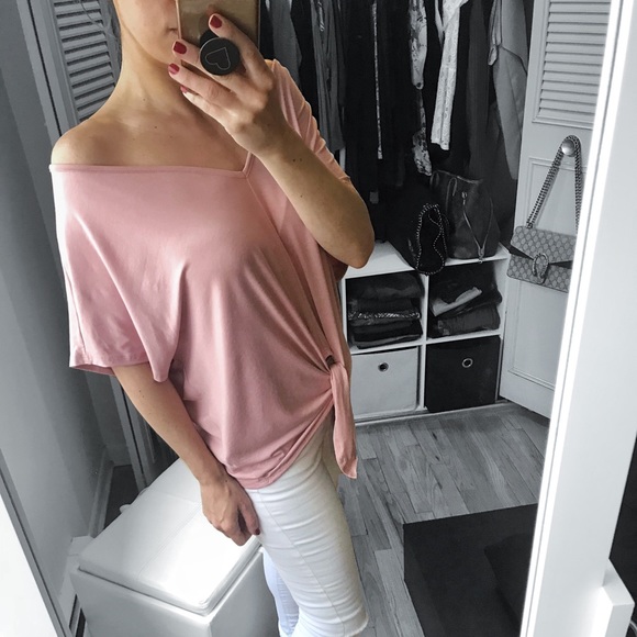 LAST 2✨Dusty Pink Solid Loose Fit Front Tie Top - Picture 3 of 8